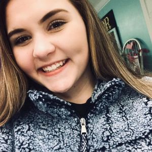 Meet your Posher, Christin